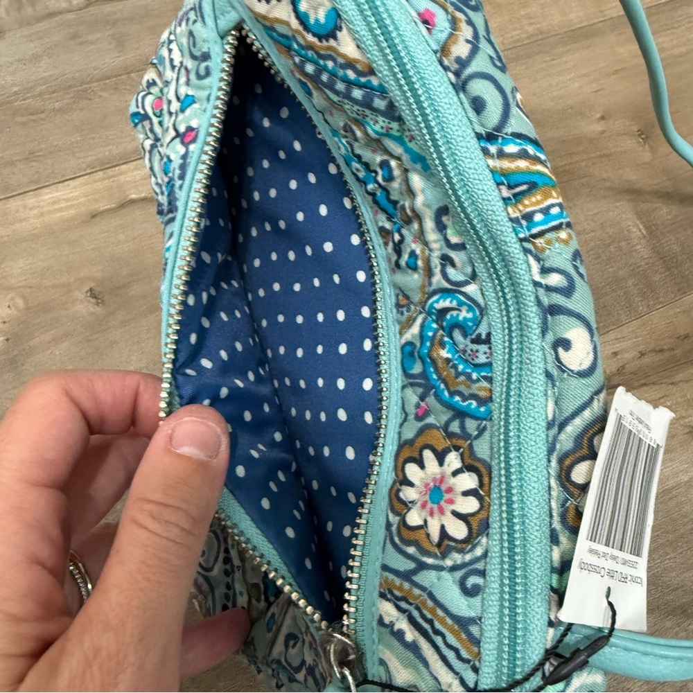 NEW Vera Bradley Daisy Dot Paisley Iconic RFID‎ Little Crossbody Faux Leather - Picture 9 of 13